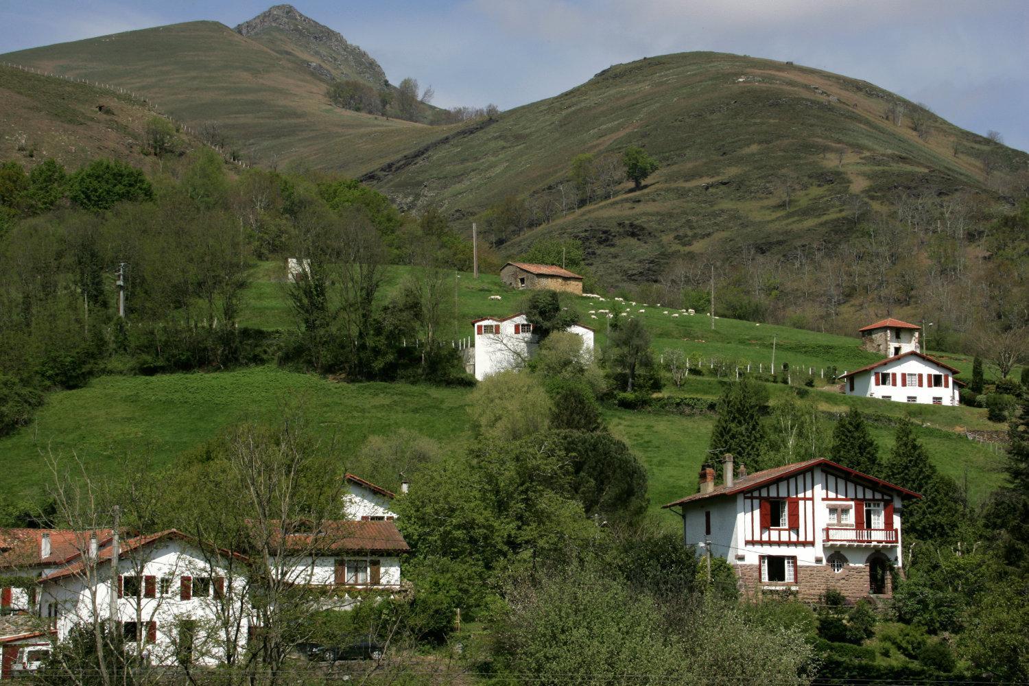 Hotel Juantorena Сент-Етьєн-де-Баїгґорі Екстер'єр фото